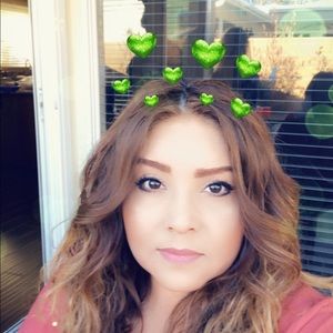 Meet your Posher, Alma